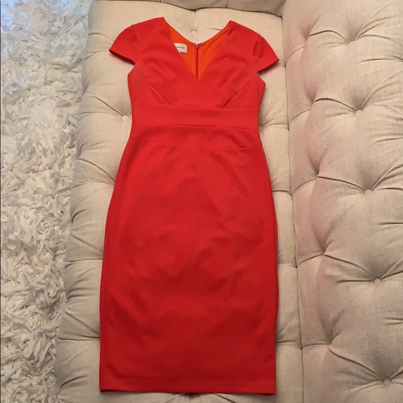 donna morgan cap sleeve crepe sheath dress